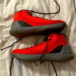 Under armor steph curry basketball shoe men’s size 8.5